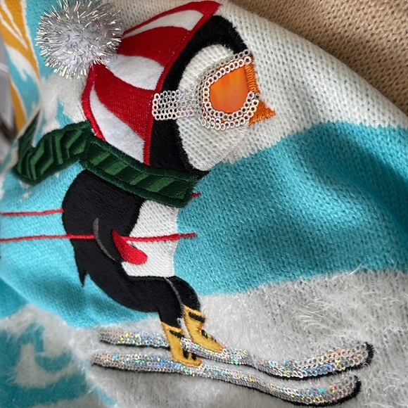 Major Major Label Group Ski You Later Penguin Winter Sweater size L, NWT - Picture 11 of 11